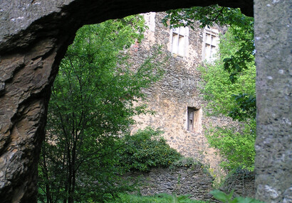 View of the New Castle from the outbuildings.