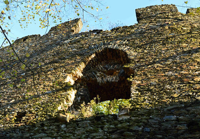 Original raised entrance to the inner castle from the 14th century.